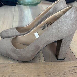 Merona Women's Brown Pumps